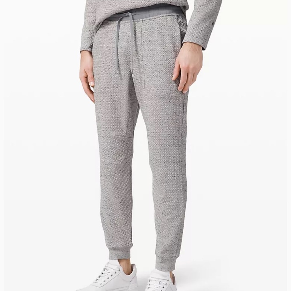 Lululemon Men’s At Ease Joggers